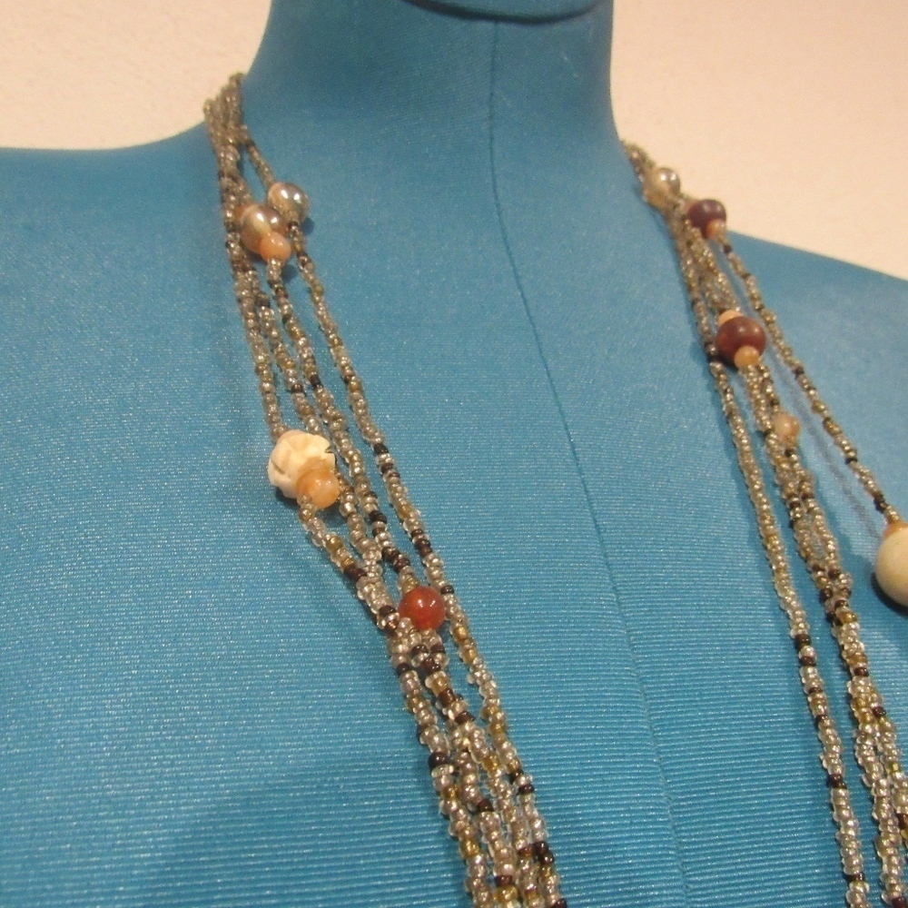 Beaded Necklace EUC - Picture 2 of 2